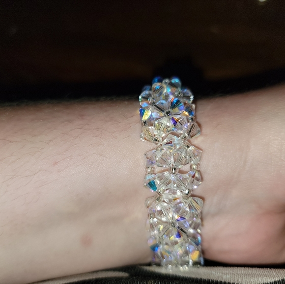 Cute white holographic silver color bracelet - Picture 2 of 6